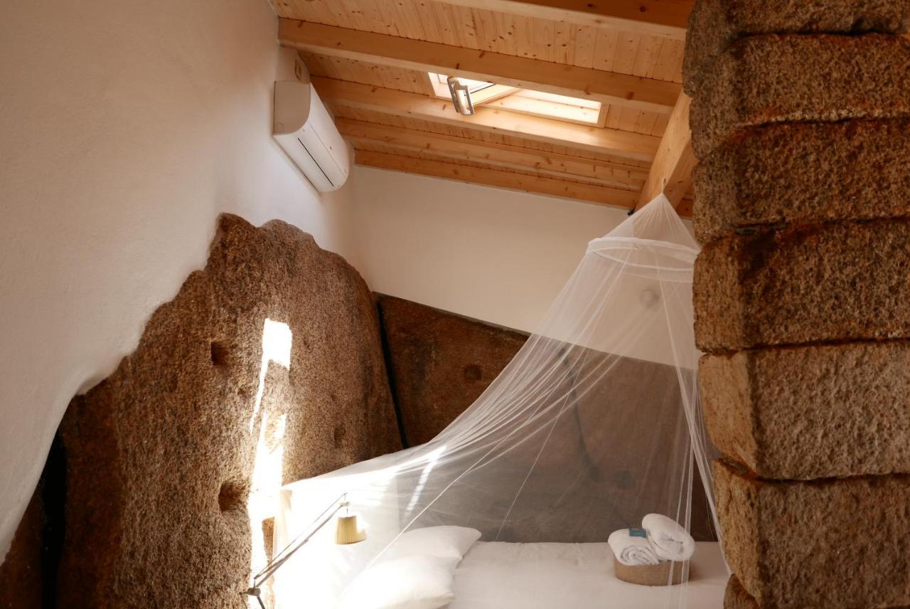 Casa Do Meio Em Quinta De Sao Pedro De Vir-A-Corca 蒙桑图 外观 照片