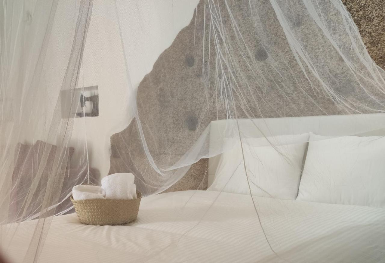 Casa Do Meio Em Quinta De Sao Pedro De Vir-A-Corca 蒙桑图 外观 照片